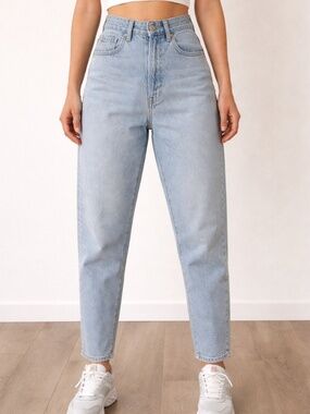 Levi’s High Loose Taper Jeans 24 High Rise Light Wash 27.5” Inseam